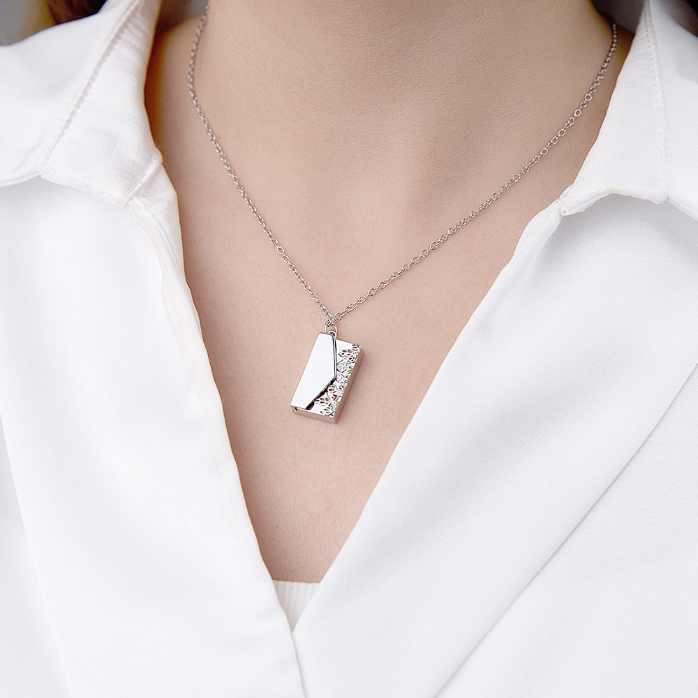 Personalised Envelope Necklace with Custom Text - Customisable Necklace for Gifts and Special Occasions