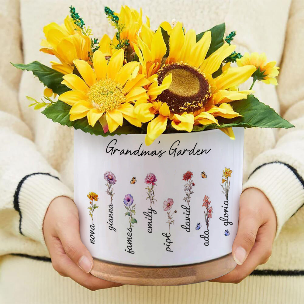 Custom Ceramic Flower Pot with Birth Flower and Name – Personalised Planter Gift